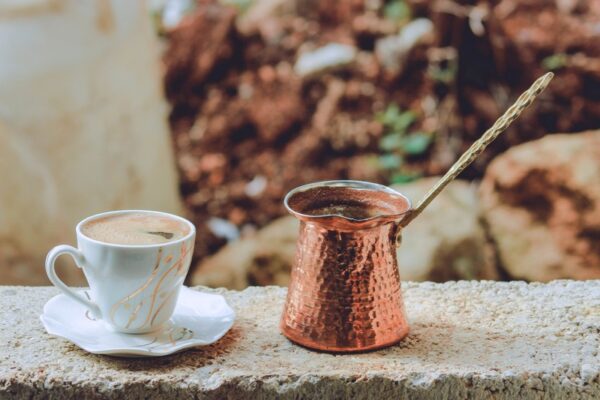 Як варити каву в турці правильно — покрокова інструкція