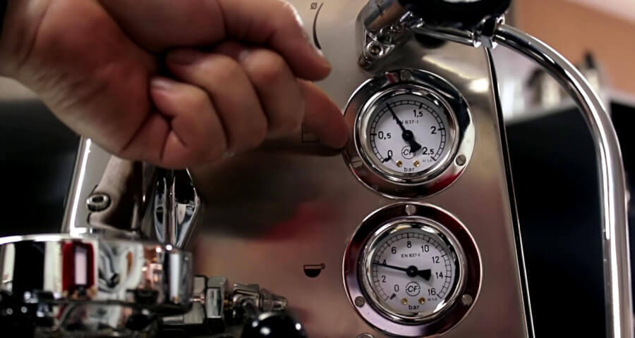 Купити кавоварку Faema