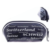 Косметичка черно-белая  с надписью Швейцария: фото 1