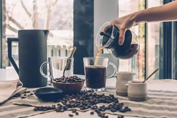 Ароматизация кофе: для чего и каким способом кофе получает новый вкус 