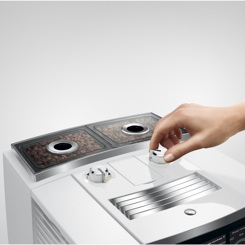 Автоматическая кофеварка Jura J8 Twin Diamond White EA — изображение 11