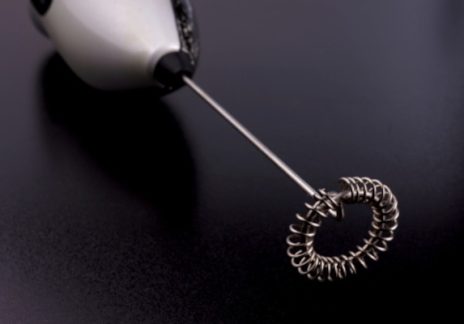 Как выбрать вспениватель молока (капучинатор)