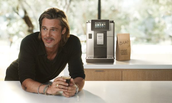 Бред Пит снялся в рекламе кофемашин Delonghi